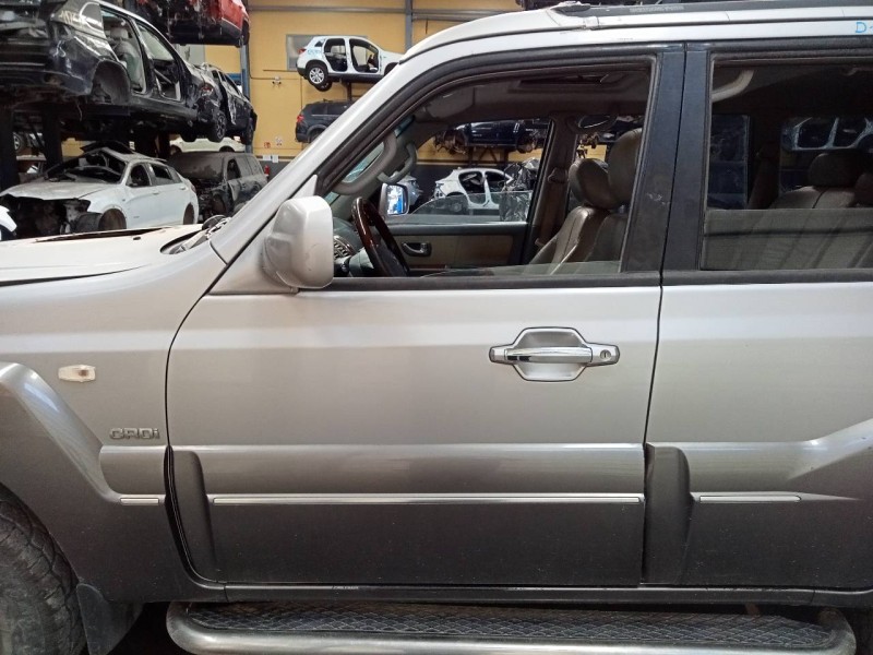 Recambio de puerta delantera izquierda para hyundai terracan (hp) 2.9 crdi cat referencia OEM IAM   
