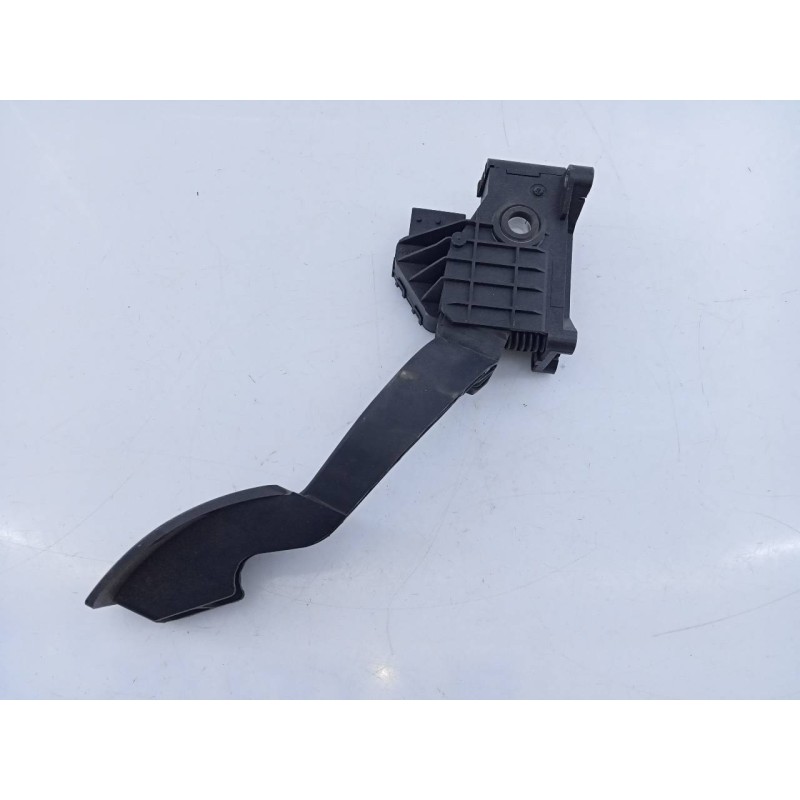 Recambio de pedal acelerador para opel corsa d cosmo referencia OEM IAM 55702020  E3-A5-19-1
