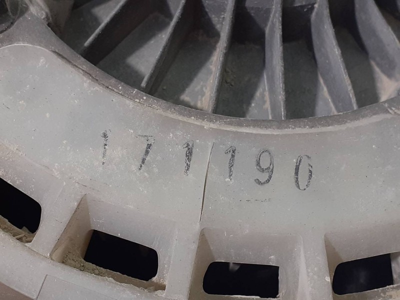 Recambio de ventilador viscoso motor para ford ranger (eq) doka 4x4 referencia OEM IAM 171190  P2-B7-1