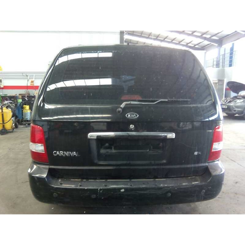 kia carnival del año 2004