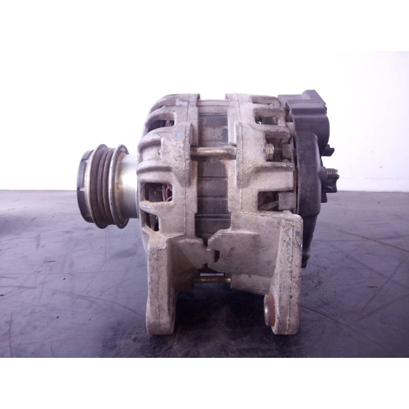 Recambio de alternador para dacia logan ii ambiance referencia OEM IAM 231008386R F000BL0457 P3-B5-28-2