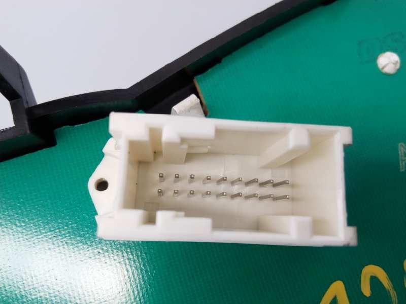 Recambio de cuadro instrumentos para peugeot 207 confort referencia OEM IAM A2C53065547 A2C53190331 E3-B2-34-2