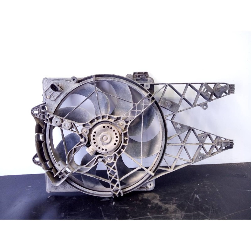 Recambio de electroventilador para fiat doblo cargo basis kasten referencia OEM IAM 89600010R  P2--B8-8