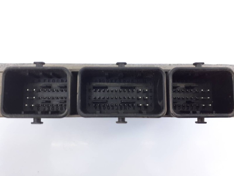 Recambio de centralita motor uce para citroën xsara picasso 1.8 16v referencia OEM IAM 9640514780 9632727280 E3-B2-14-1