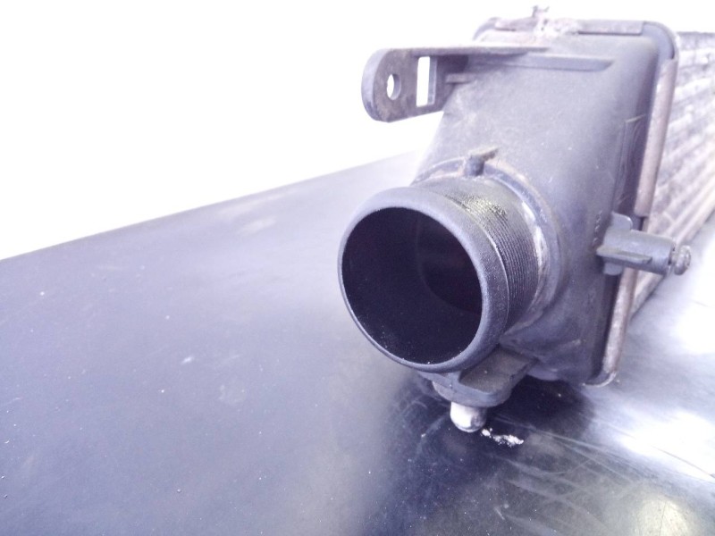 Recambio de intercooler para fiat doblo cargo basis kasten referencia OEM IAM   P2-B10-1