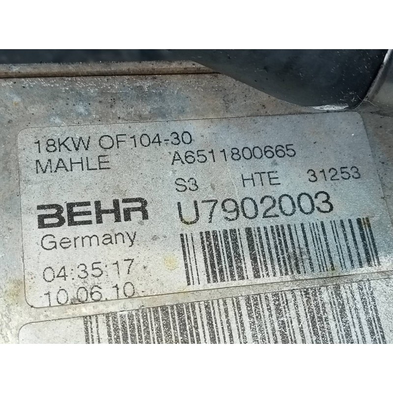 Recambio de enfriador aceite motor para mercedes-benz sprinterii caja cerrada (desde 01.06) 310/313/316 cdi (906.631/633/635/637