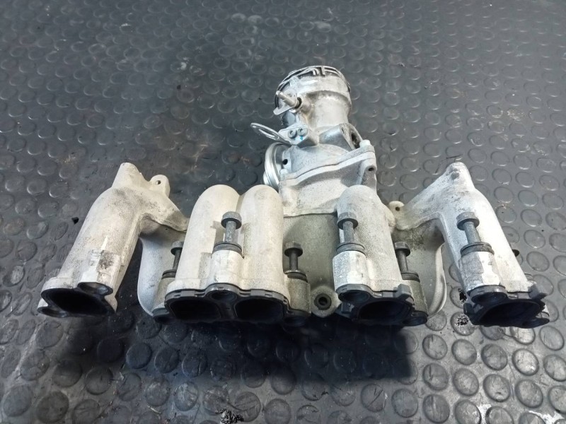 Recambio de colector admision para volkswagen touareg (7la) 2.5 tdi referencia OEM IAM 070129713H  P1-A2-12