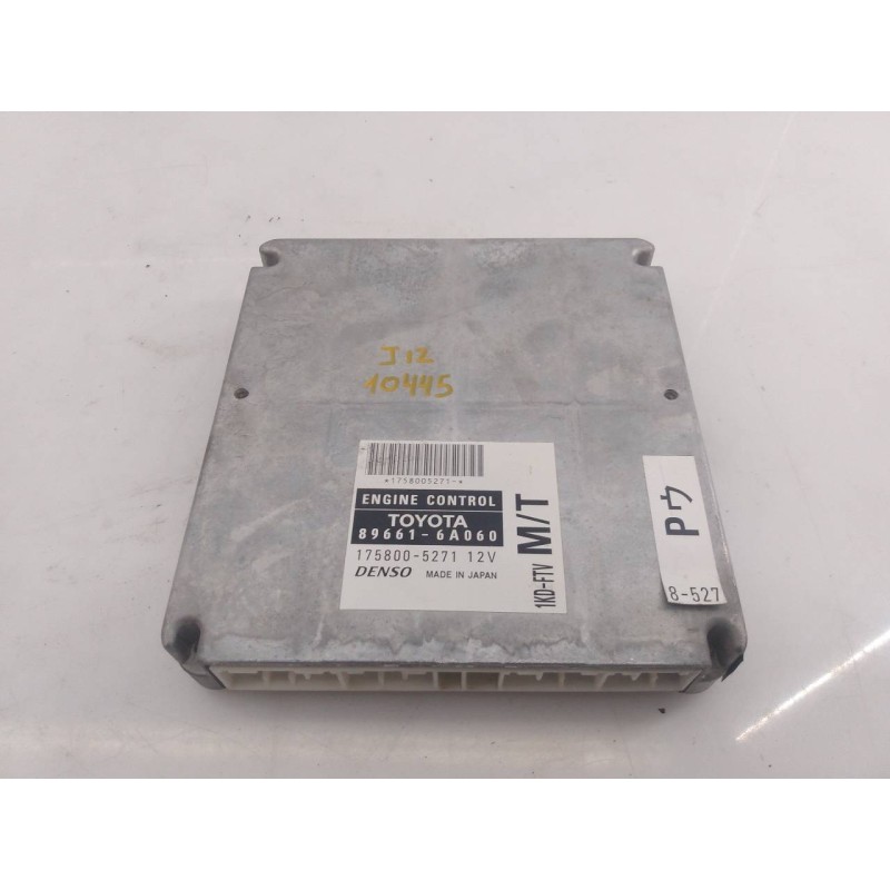 Recambio de centralita motor uce para toyota land cruiser (j12) 3.0 d-4d gx referencia OEM IAM 896616A060 1758005271 E3-B2-10-1