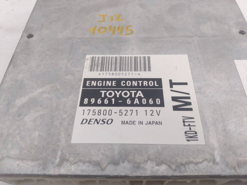 Recambio de centralita motor uce para toyota land cruiser (j12) 3.0 d-4d gx referencia OEM IAM 896616A060 1758005271 E3-B2-10-1