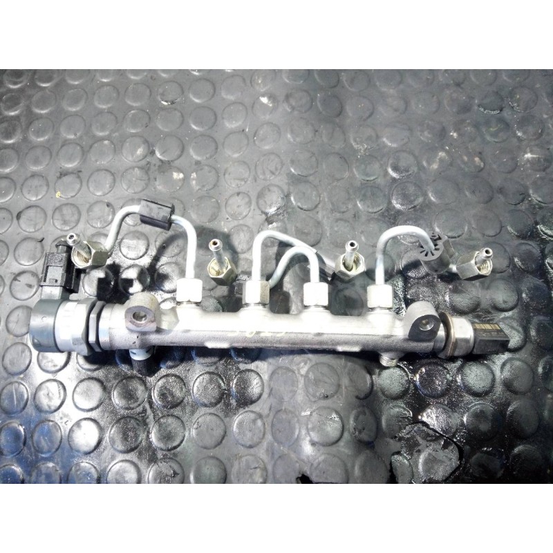 Recambio de rampa inyectora para seat leon sc (5f5) fr referencia OEM IAM 0006858  P1-A3-6