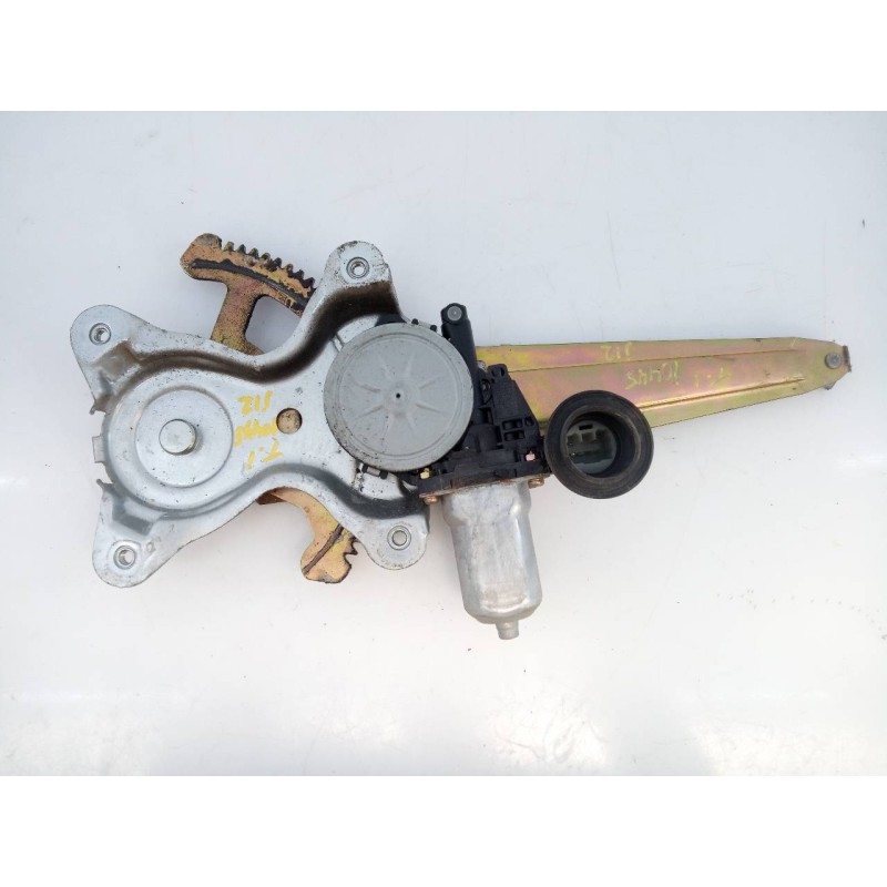 Recambio de elevalunas trasero izquierdo para toyota land cruiser (j12) 3.0 d-4d gx referencia OEM IAM 8571058010 0620401760 E2-