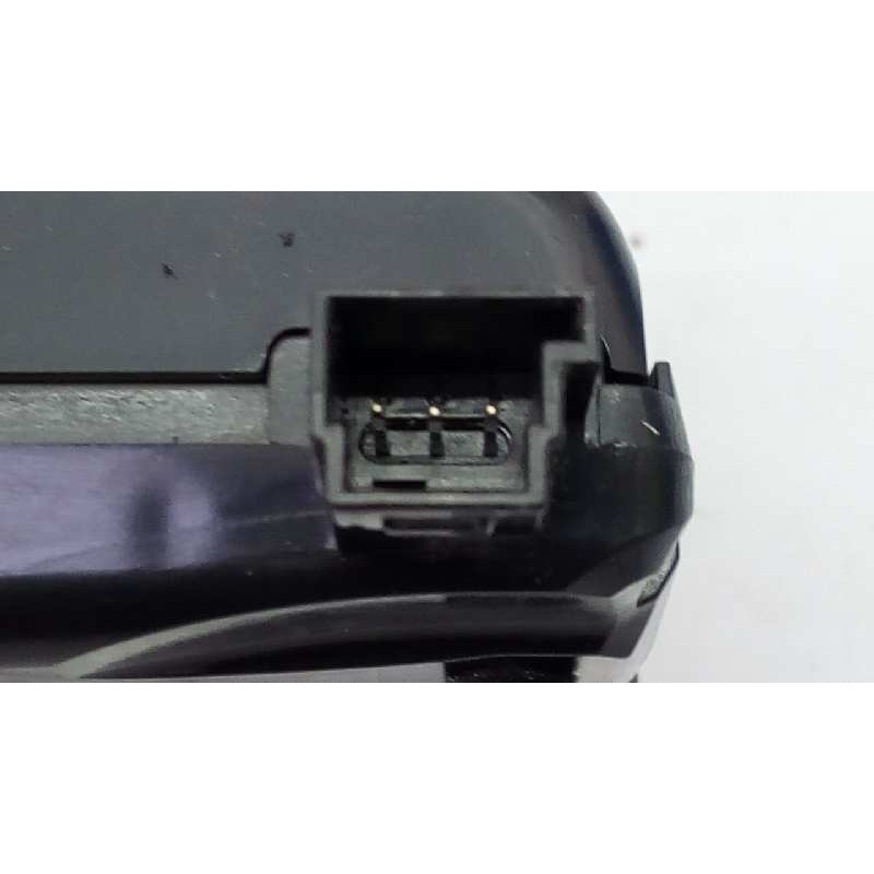 Recambio de mando climatizador para mercedes-benz clase c (w205) familiar c 220 t d (205.214) referencia OEM IAM A2059054215  E3