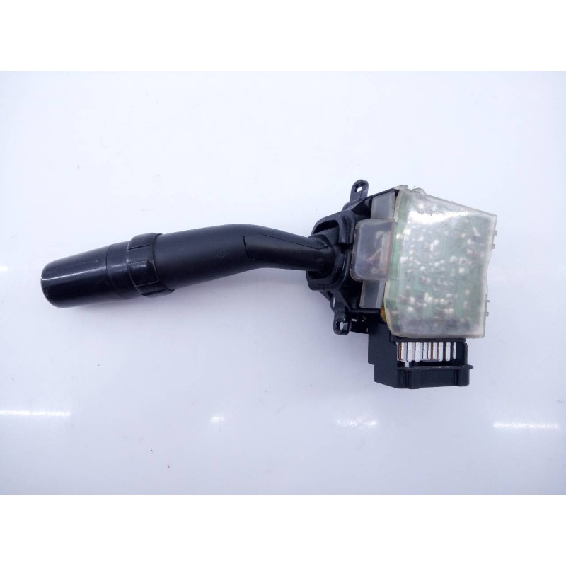 Recambio de mando limpia para toyota land cruiser (j12) 3.0 d-4d gx referencia OEM IAM   E3-B2-18-3