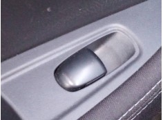 MANDO ELEVALUNAS TRASERO IZQUIERDO 