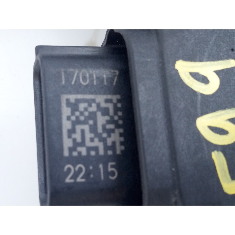 Recambio de cerradura puerta trasera derecha para renault clio iv dynamique referencia OEM IAM 825002104R 40727237 E1-A1-44-2