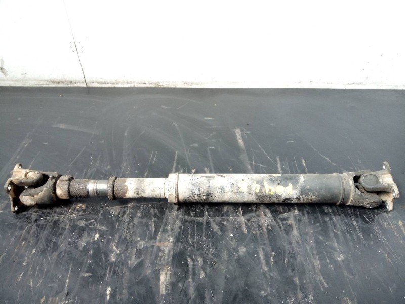 Recambio de transmision central delantera para toyota land cruiser (j12) 3.0 d-4d gx referencia OEM IAM 360990000032089 031113D0