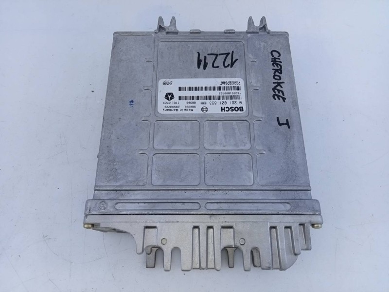 Recambio de centralita motor uce para chrysler jeep cherokee (j) 2.5 td referencia OEM IAM P56028704AF 0281001893 E3-B6-22-5