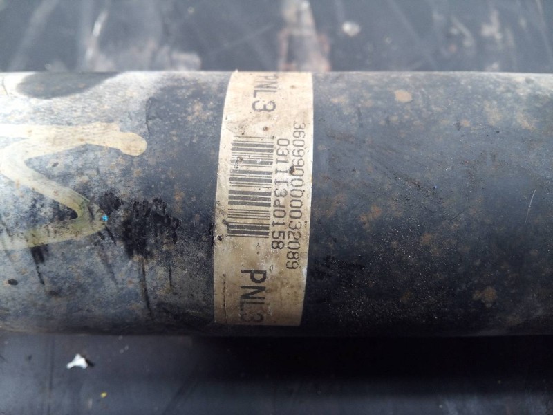 Recambio de transmision central delantera para toyota land cruiser (j12) 3.0 d-4d gx referencia OEM IAM 360990000032089 031113D0