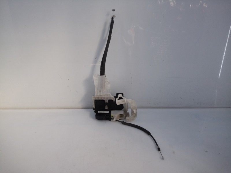 Recambio de cerradura puerta delantera izquierda para hyundai ix35 style 2wd referencia OEM IAM 813102Y000  E2-B5-5-2