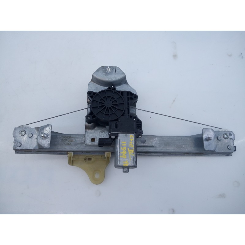 Recambio de elevalunas trasero derecho para renault clio iv dynamique referencia OEM IAM 827008680R  E1-A1-44-2