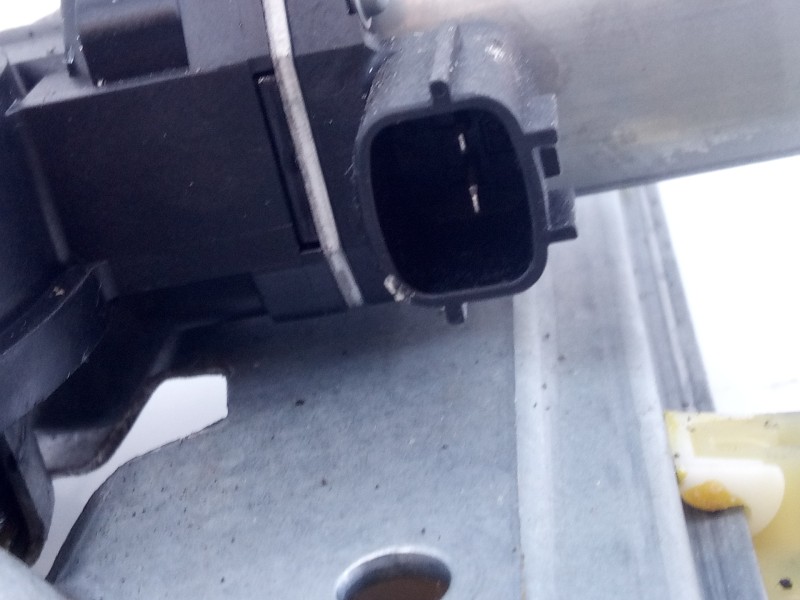 Recambio de elevalunas trasero derecho para renault clio iv dynamique referencia OEM IAM 827008680R  E1-A1-44-2