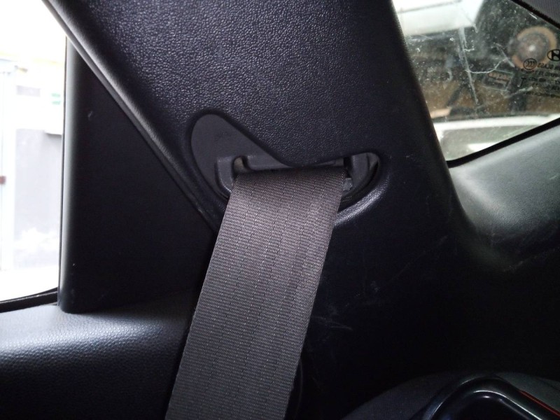 Recambio de cinturon seguridad trasero derecho para hyundai ix35 style 2wd referencia OEM IAM   