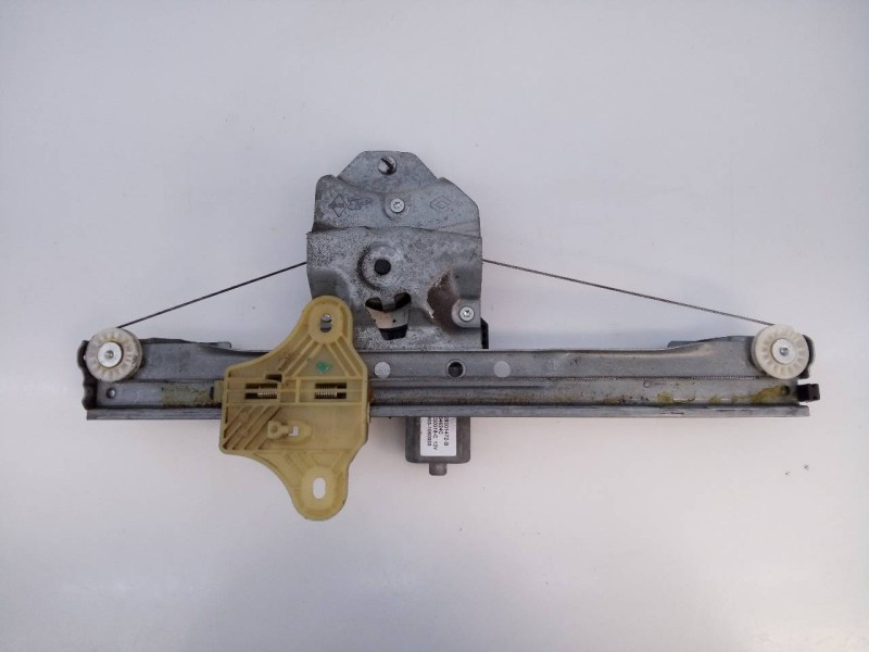 Recambio de elevalunas trasero izquierdo para renault clio iv dynamique referencia OEM IAM 128001472B 9030318C E1-A1-48-2