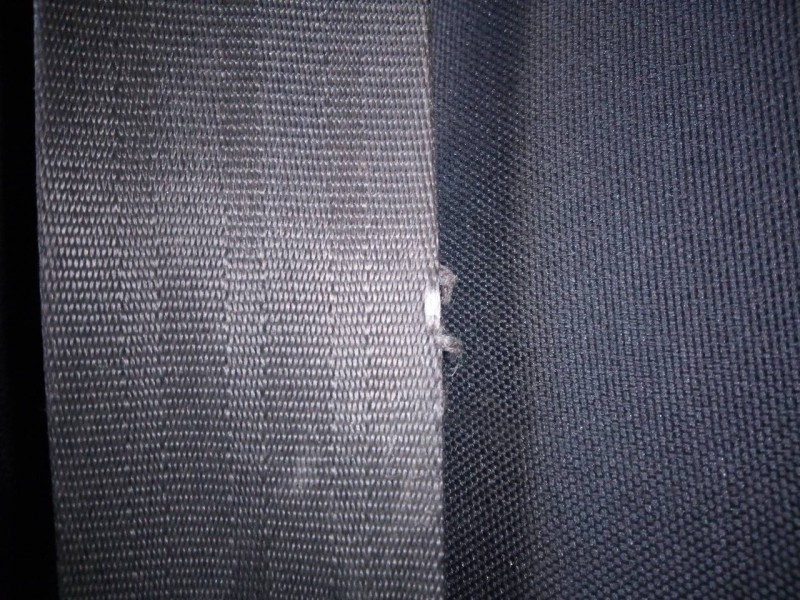 Recambio de cinturon seguridad trasero derecho para hyundai ix35 style 2wd referencia OEM IAM   