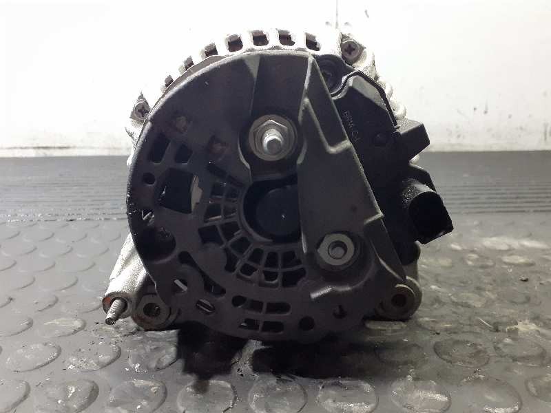 Recambio de alternador para seat altea xl (5p5) referencia OEM IAM 03L903023 F00M144197 P3-B5-4-3