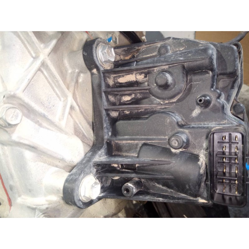 Recambio de caja cambios para toyota land cruiser (j15) basis referencia OEM IAM GK15221  M1-B4-171