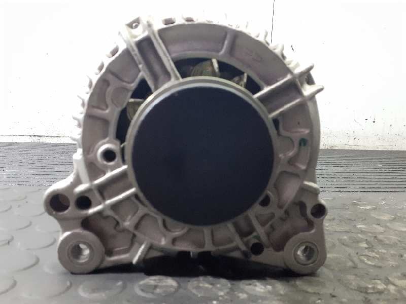 Recambio de alternador para seat altea xl (5p5) referencia OEM IAM 03L903023 F00M144197 P3-B5-4-3