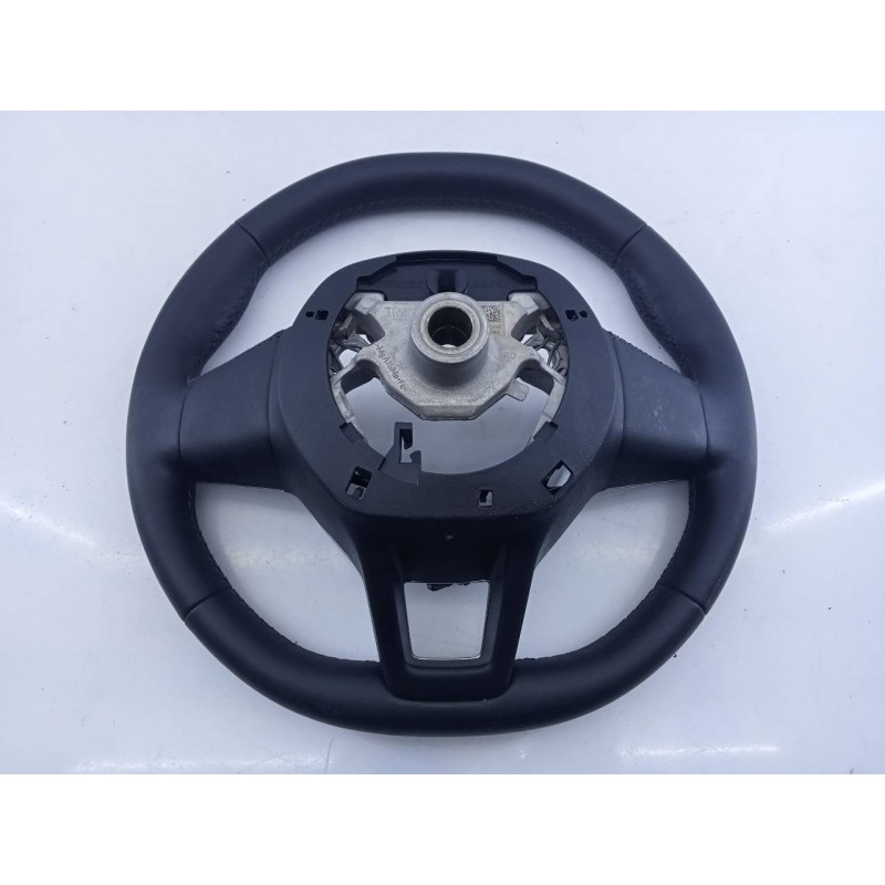 Recambio de volante para renault clio v business referencia OEM IAM 484002607R  E1-A1-43-1