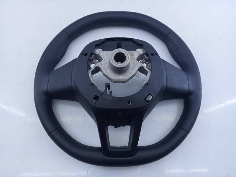 Recambio de volante para renault clio v business referencia OEM IAM 484002607R  E1-A1-43-1