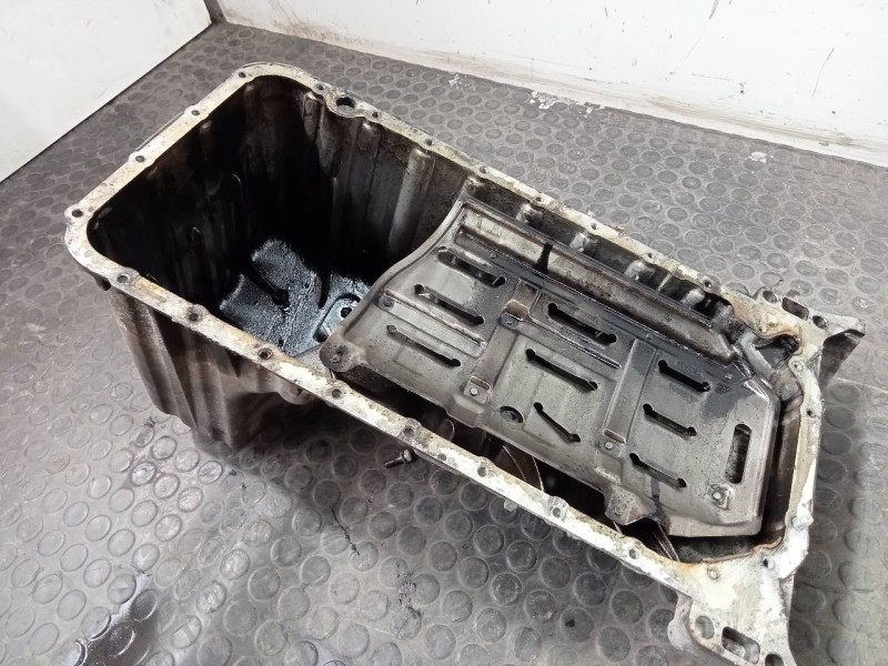 Recambio de carter aceite para ssangyong kyron 200 xdi limited referencia OEM IAM A6640100813  P1-A3-10