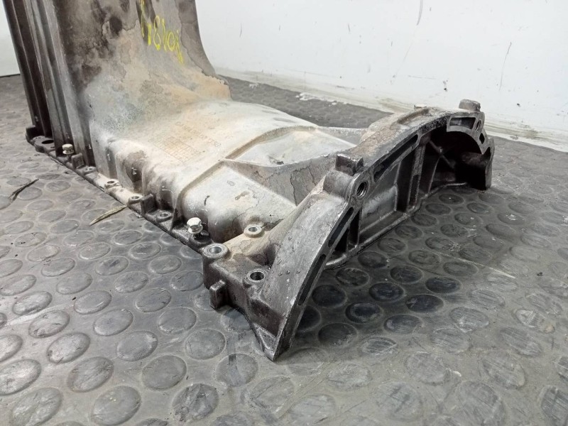 Recambio de carter aceite para ssangyong kyron 200 xdi limited referencia OEM IAM A6640100813  P1-A3-10