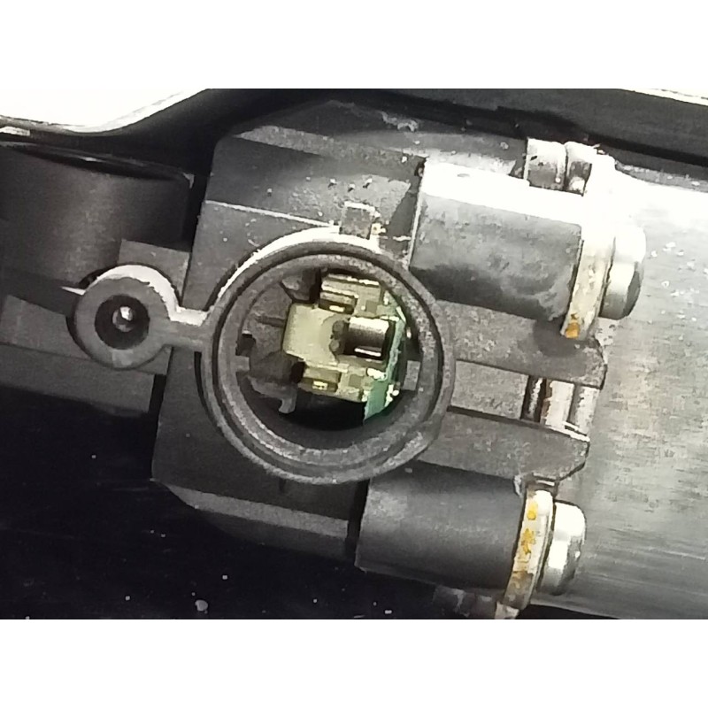 Recambio de elevalunas trasero derecho para hyundai ix35 style 2wd referencia OEM IAM 813202Y000 82480V2Y000 P2-B4-28