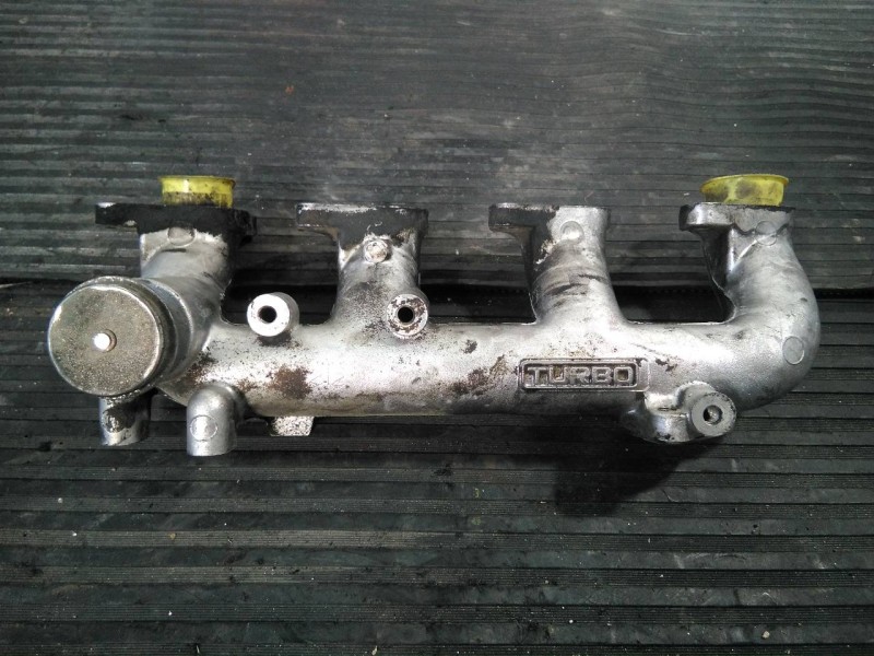 Recambio de colector admision para mitsubishi pajero referencia OEM IAM   P1-A2-12