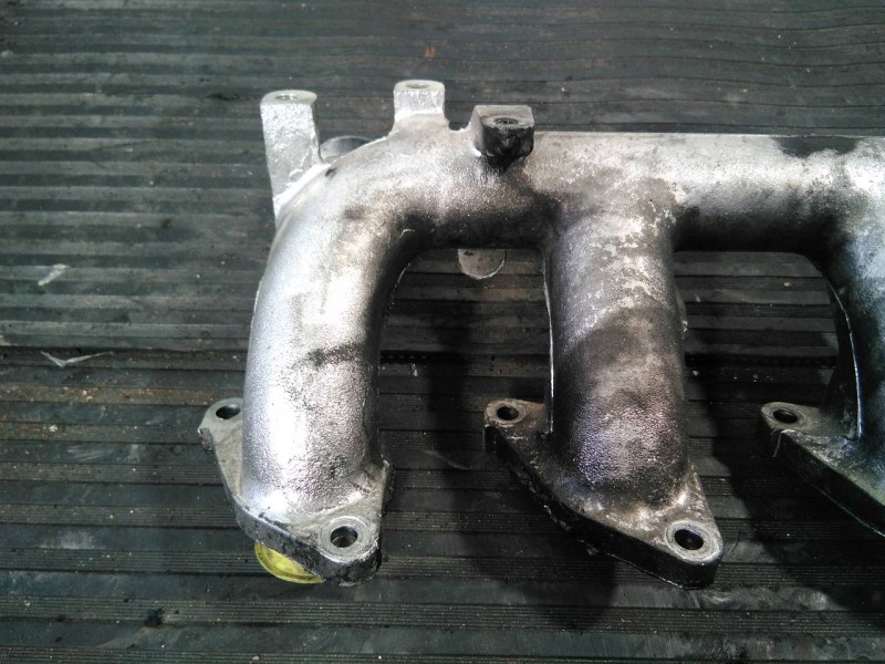 Recambio de colector admision para mitsubishi pajero referencia OEM IAM   P1-A2-12