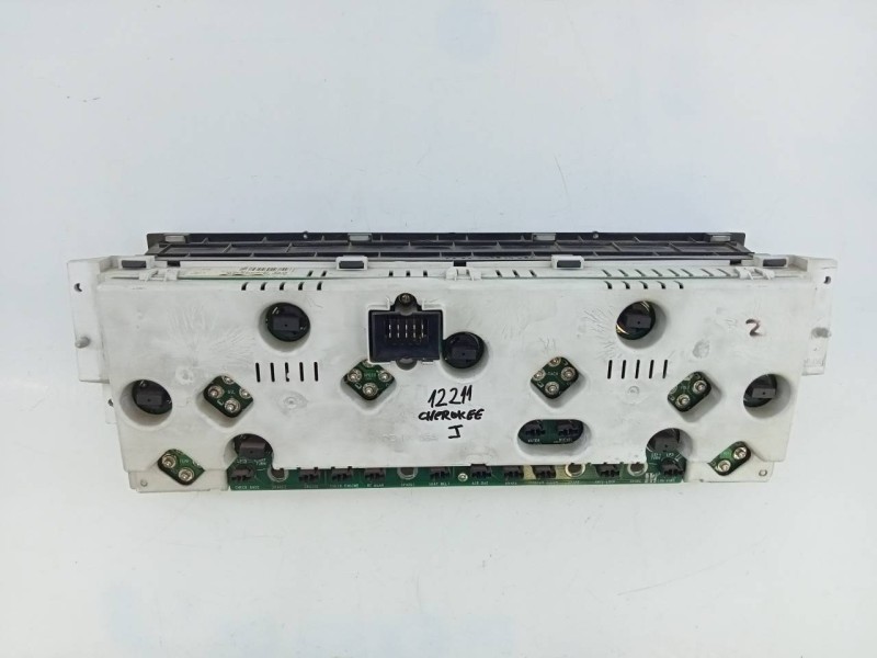 Recambio de cuadro instrumentos para chrysler jeep cherokee (j) 2.5 td referencia OEM IAM 56042795 58994E E3-B6-22-5