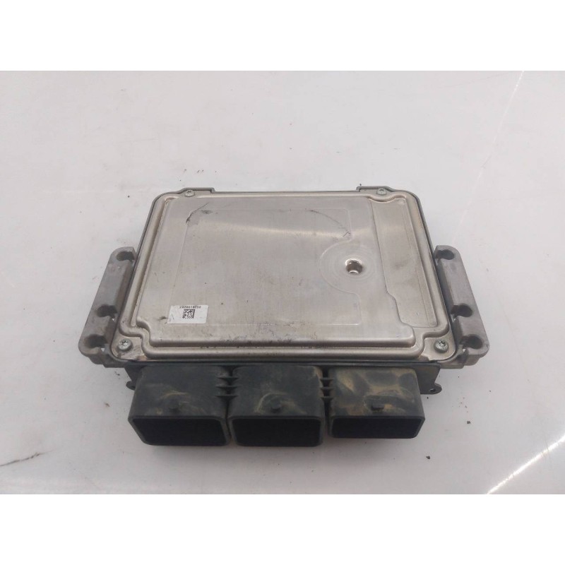 Recambio de centralita motor uce para peugeot 208 access referencia OEM IAM 9807886180 0281030545 E3-A2-10-1
