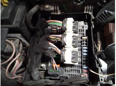 CAJA RELES / FUSIBLES 9810296180 