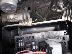 Recambio de caja reles / fusibles para peugeot 3008 gt line referencia OEM IAM 9810296180   2