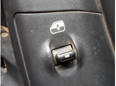 MANDO ELEVALUNAS TRASERO DERECHO 