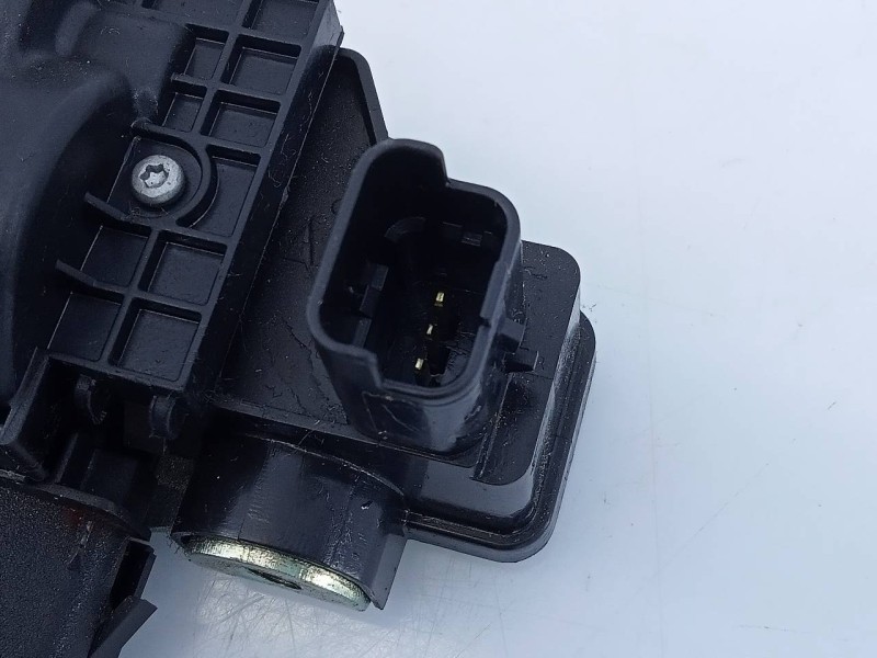 Recambio de cerradura maletero / porton para peugeot 208 access referencia OEM IAM 9151487499  E1-A4-16-1