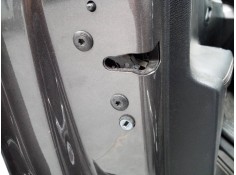 CERRADURA PUERTA DELANTERA IZQUIERDA 