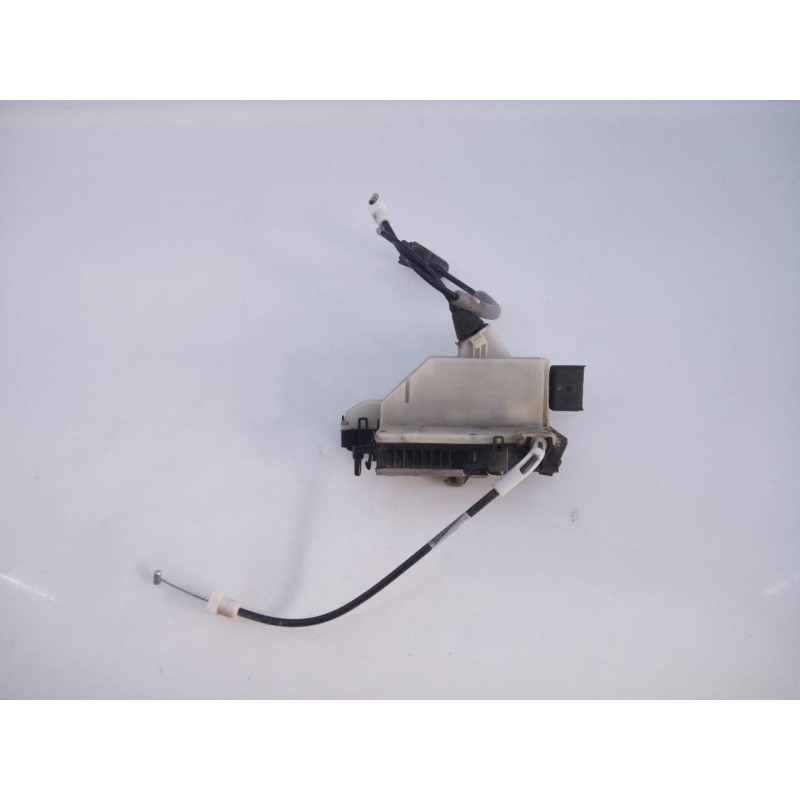 Recambio de cerradura puerta delantera derecha para peugeot 208 access referencia OEM IAM   E1-A4-48-1