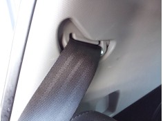 CINTURON SEGURIDAD TRASERO DERECHO 