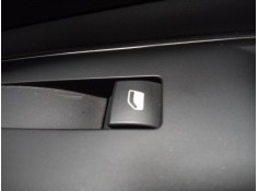 MANDO ELEVALUNAS DELANTERO DERECHO 