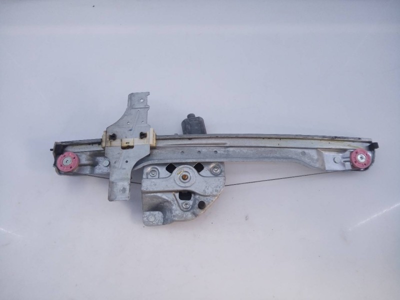 Recambio de elevalunas delantero derecho para peugeot 208 access referencia OEM IAM 9674254380 0130822702 E1-A4-48-1