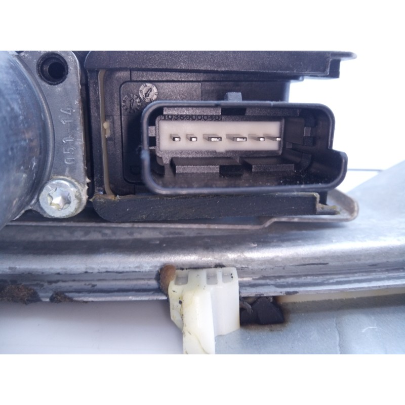 Recambio de elevalunas delantero izquierdo para peugeot 208 access referencia OEM IAM 9806081880 9806088180 E1-A4-12-1